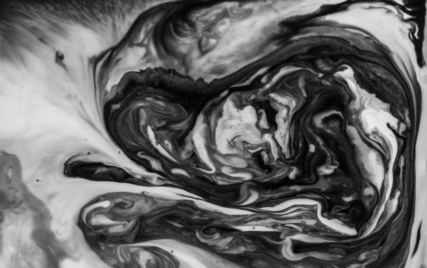 Abstract B&W
